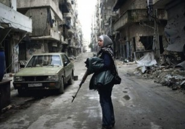 140 femmes françaises ont rejoint les rebelles armés en Syrie en 2015