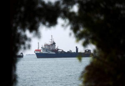 La marine du CGRI adresse un avertissement sévère aux navires dans la zone d'Ormuz