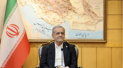 Pezeshkian qualifie de « positive » sa visite à Moscou et évoque ses entretiens avec le président russe et l’émir du Qatar