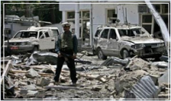 Attentat suicide dans l&#039;enceinte diplomatique de Kaboul