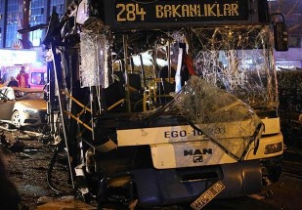34 tués et 125 blessés dans un attentat en Turquie