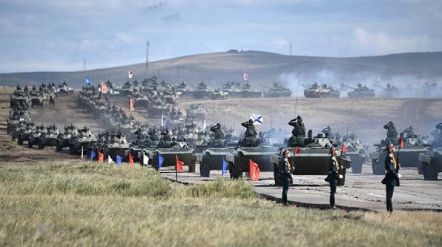 Poutine a surpris l’armée russe en ordonnant un exercice militaire dès l&#039;aube !