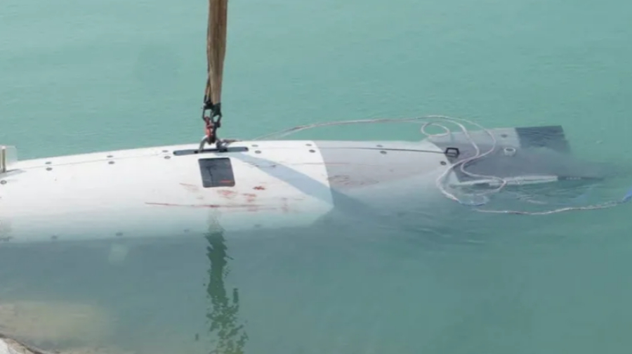 L'Iran va entamer le processus de rétro-ingénierie d’un drone sous-marin américain capturé (CGRI)