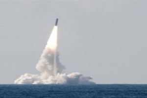 La Corée du Nord tire un missile depuis un sous-marin au moment des manœuvres conjointes sud-coréens et américains
