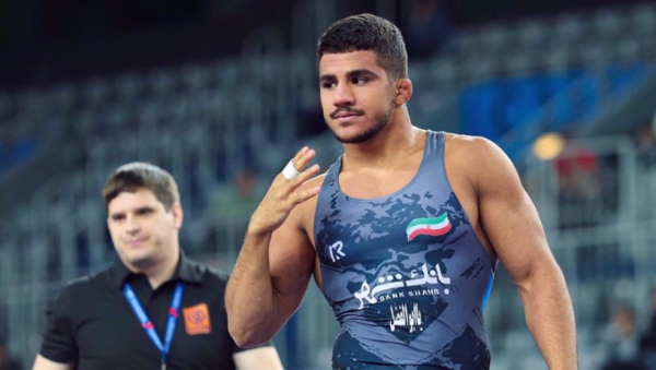 Le Leader félicite l&#039;équipe iranienne de lutte gréco-romaine pour son titre mondial