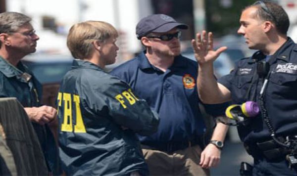 FBI Serang Rumah Para Aktivis Occupy Wall Street 