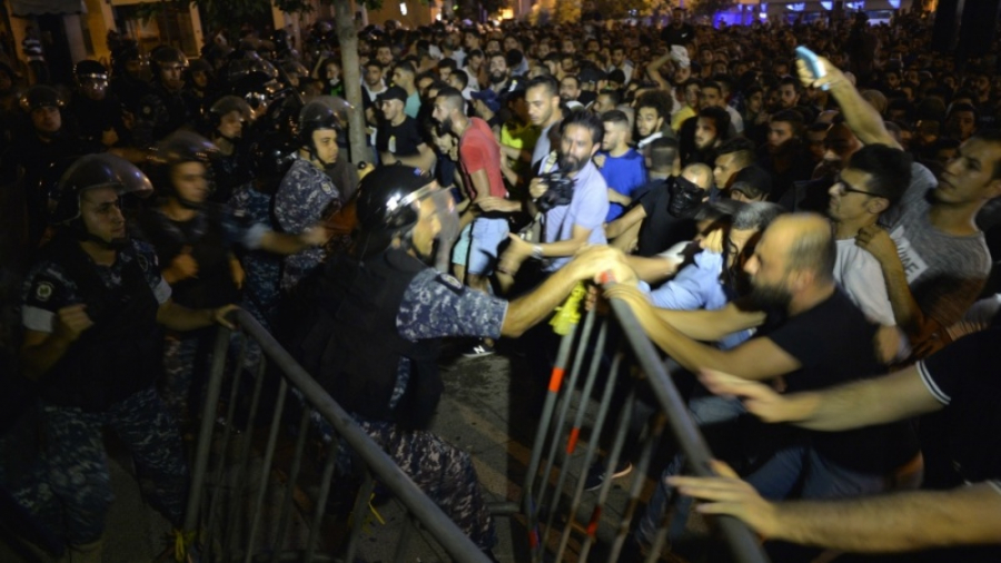 Setelah Irak, Kini Protes Anti-Pemerintah Pecah di Lebanon