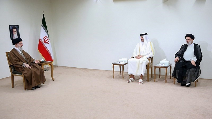 Pertemuan Rahbar dengan Emir Qatar