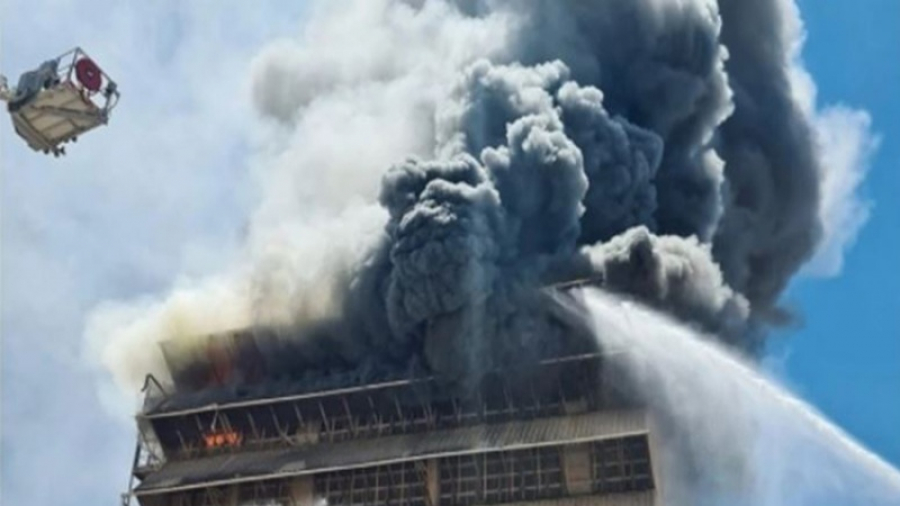 Salah Satu Pembangkit Listrik Israel Dilalap Api