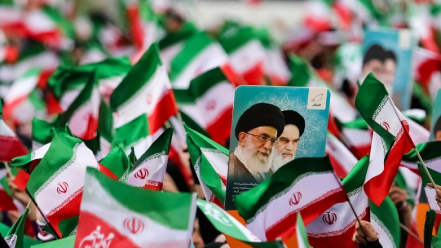 Persatuan, Kunci Kemenangan Bangsa Iran