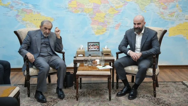 Velayati: Irak Selalu Memiliki Posisi Khusus dalam Hubungan Republik Islam Iran