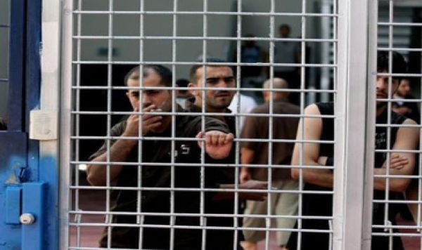Israel Mulai Menekan Keluarga Para Tahanan Palestina 