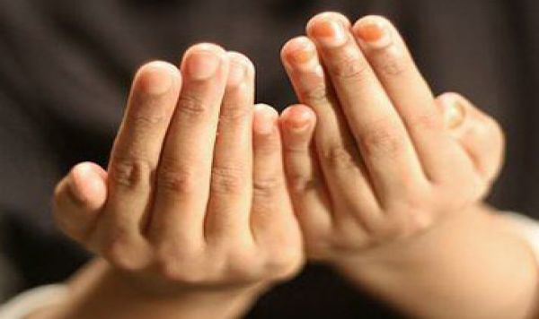 Kisah Ushul Kafi: Syarat Dikabulkannya Doa 
