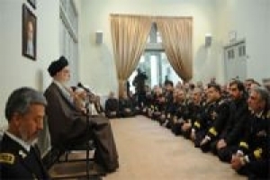 Rahbar: AL Iran harus Tingkatkan Kesiapannya untuk Hadapi Musuh