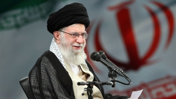 Pemikiran Imam Khamenei | Jangan Percaya pada Musuh!