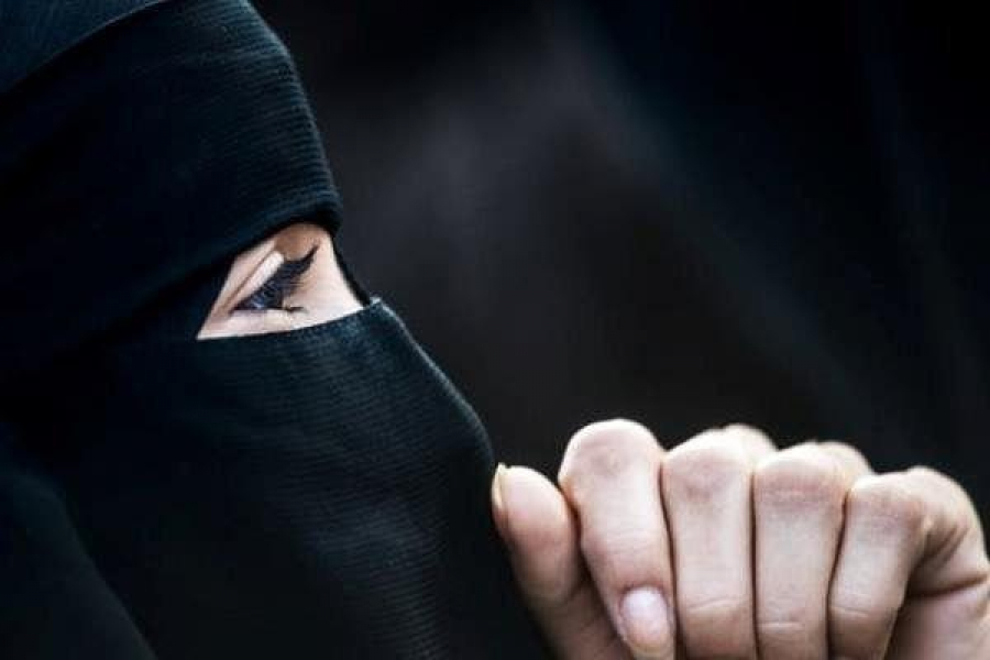 Quebec Tangguhkan Pelarangan Penggunaan Niqab untuk Sementara