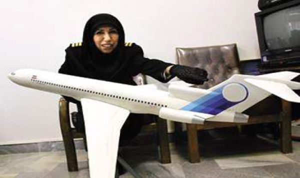 Shahla Deh Bozorgi, Perempuan Iran Pertama yang Memiliki Izin Terbang 