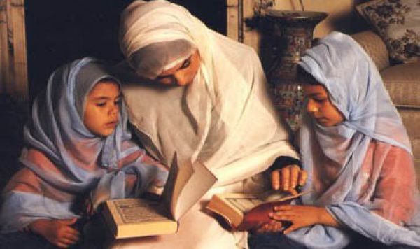 Menyayangi Anak Yatim; Pesan Doa Hari Kedelapan Bulan Ramadhan 