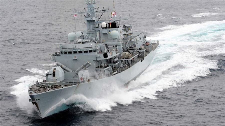 Kapal Inggris tak Cukup untuk Armada Laut di Teluk Persia