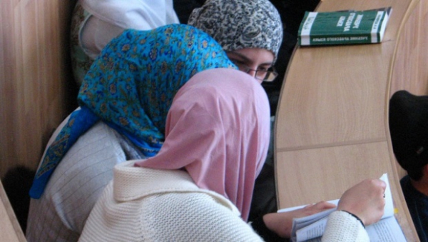Uzbekistan Larang Hijab di Lokasi Umum