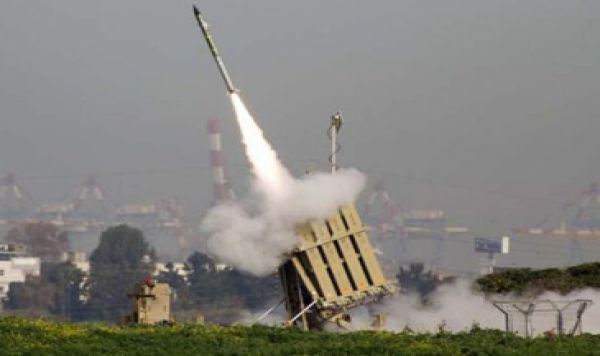 Roket Muqawama Palestina Vs Iron Dome Israel 