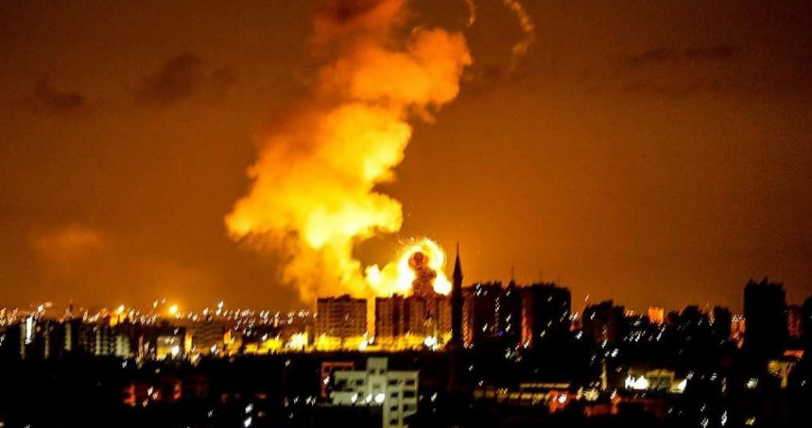 Israel Lancarkan Rangkaian Serangan Udara ke Gaza