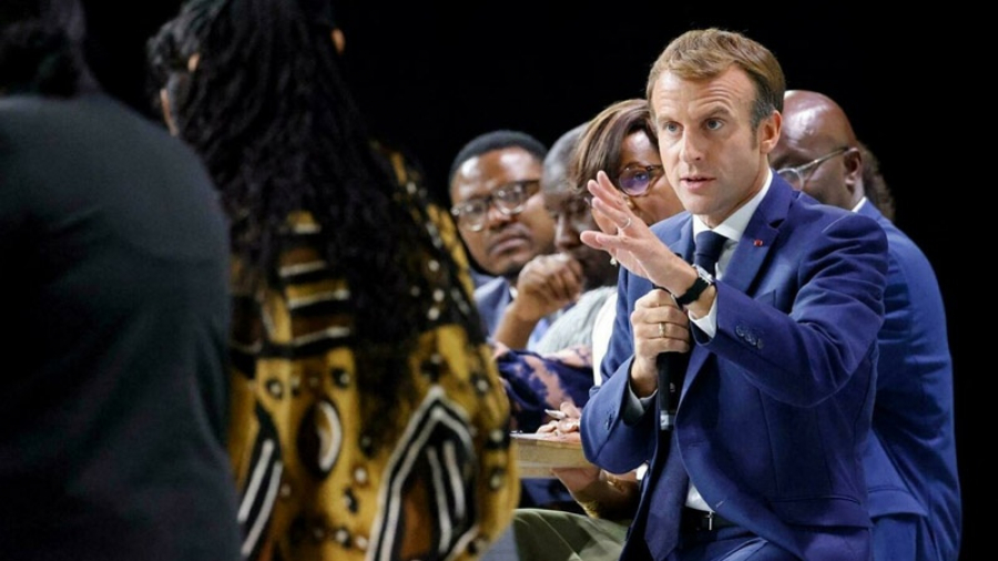 Benarkah Macron Menyesal Prancis Ikut Perang di Libya ?