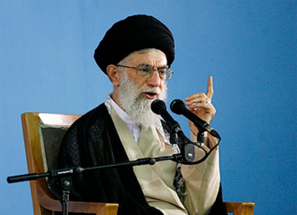 Ayatullah Sayyid Ali Khamanei: Kebisuan Atas Tragedi Mina, Bencana Besar Umat Islam