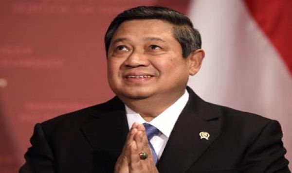 Presiden SBY Minta Presiden Assad Mundur 