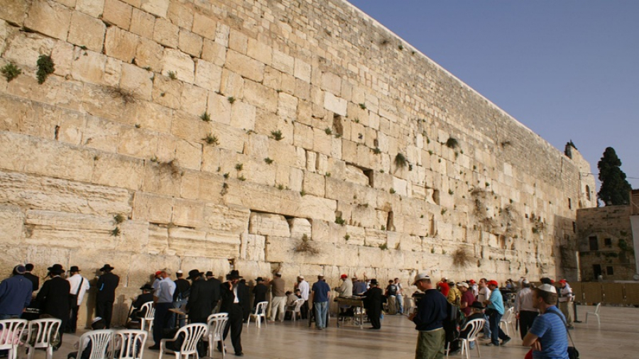 Israel akan Tingkatkan Kehadiran Zionis di Sekitar Tembok Ratapan