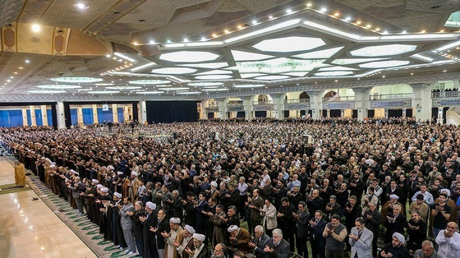 Khatib Shalat Jumat Tehran: Asia Barat, Kuburan Mimpi AS