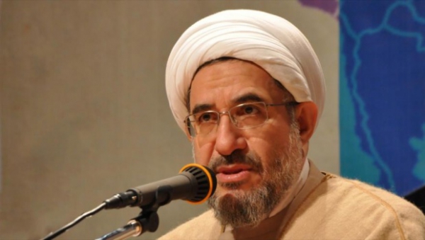 Ayatullah Araki: Musuh Mencegah Penyebaran Islam Murni