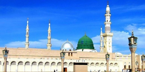 Mengapa Islam Tumbuh Di Madinah? Sebuah Jawaban Awal