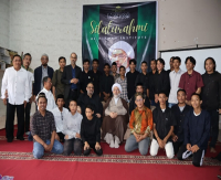 जामिअतुल मुस्तफा अलआलमिया के संरक्षक का इंडोनेशिया में अलहिक्मा संस्थान का दौरा