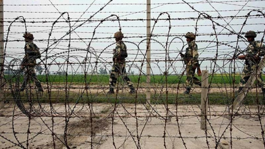 भारत और पाकिस्तान के बीच सीमा और नियंत्रण रेखा पर फ़ायरिंग, कई हताहत व घायल