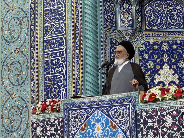 अमेरिका से समझौता वास्तव में अपमान और कमज़ोरी का संकेत है।आयतुल्लाह सईदी