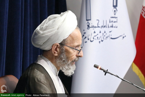 इलाही अहदाफ़ को पूरा करने के लिए मोमेनीन और धार्मिक विद्वानों का वैश्विक सहयोग आवश्यक है