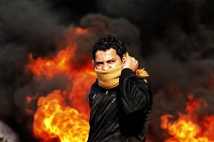 मिस्र,सरकार विरोधी प्रदर्शनकारियों पर बल का प्रयोग, कई घायल