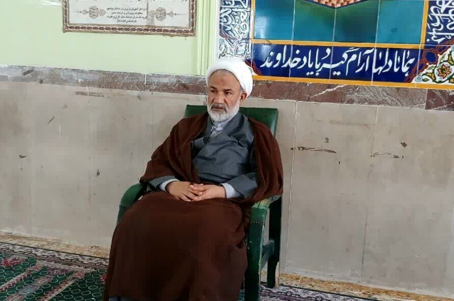 इंसान की खुशबख्ती असली ईमान और अमल-ए-सालेह में है