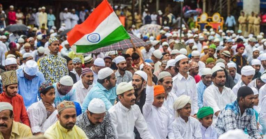 लोकतंत्र का बदलता चेहरा और मुसलमानों के लिए सिमटती ज़मीन!