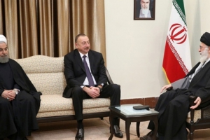 Президент АР встретился с великим лидером Исламской революции