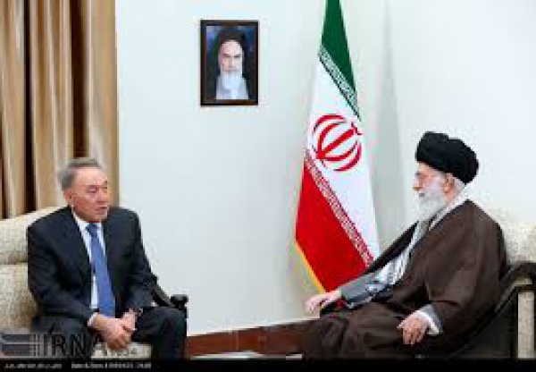 Nazarbayev Tahran’da
