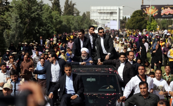 Ruhani: BM Güvenlik Konseyi&#039;nin İran aleyhindeki tüm kararnameleri kalkacaktır