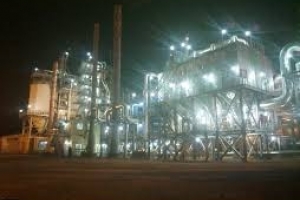 Savunma Bakanı&#039;nın katılımıyla İran&#039;in en büyük Karbon Fiber fabrikası açıldı
