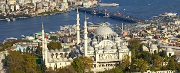 İran İstanbul’daki terör eylemini şiddetle kınadı