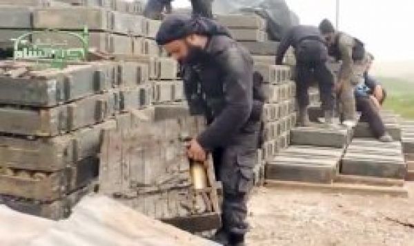 ÖSO:&quot;Yüklü miktarda modern silah elimize ulaştı&quot;
