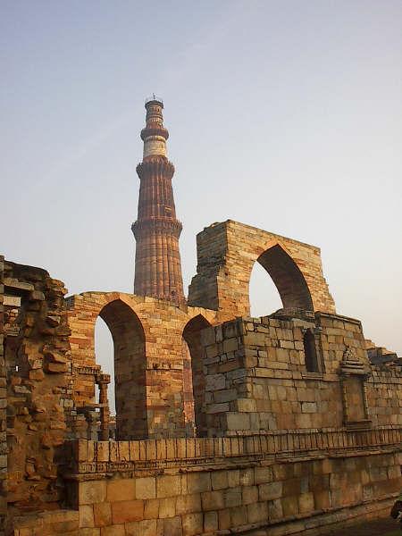 قوت اسلام مسجد ہندوستان کے دارالحکومت دہلی