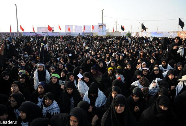 رہبر معظم کا آبادان کا محاصرہ توڑنے والی فوجی کارروائیوں کے علاقہ میں راہیان نور قافلوں سے خطاب