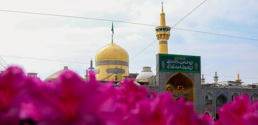 روضہ امام علی رضا (ع) میں عید نوروز کا جشن اور دعا و نیائش کا پروگرام