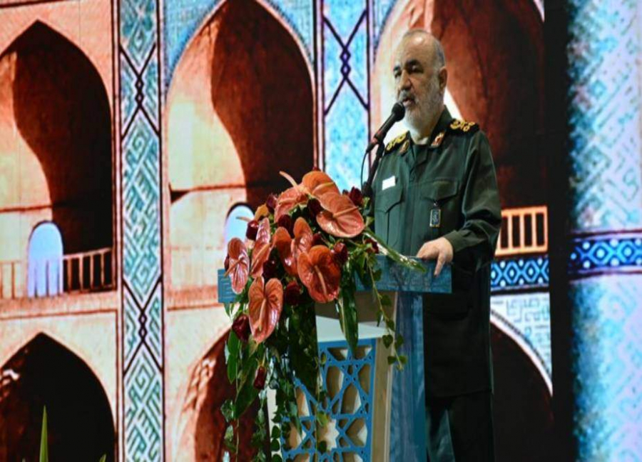 دشمن خواب میں بھی ایرانی قوم سے جنگ کا نہیں سوچ سکتا، جنرل سلامی